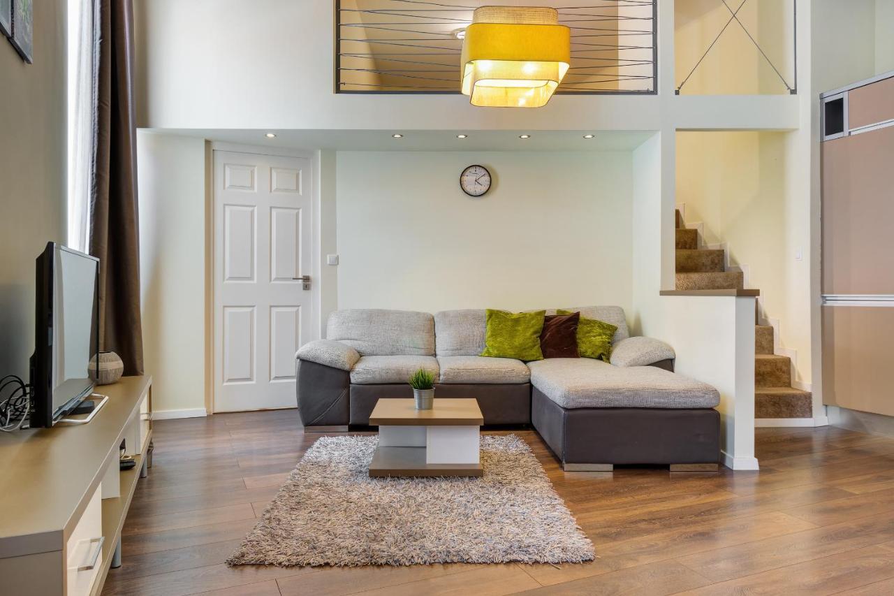 Spacious & Stylish Apartment In Downtown Budapest Ngoại thất bức ảnh