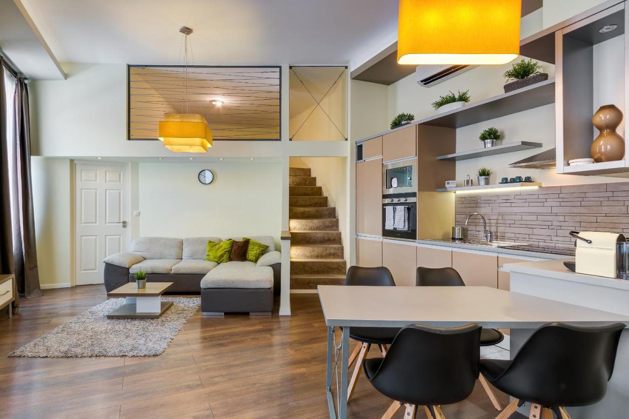 Spacious & Stylish Apartment In Downtown Budapest Ngoại thất bức ảnh