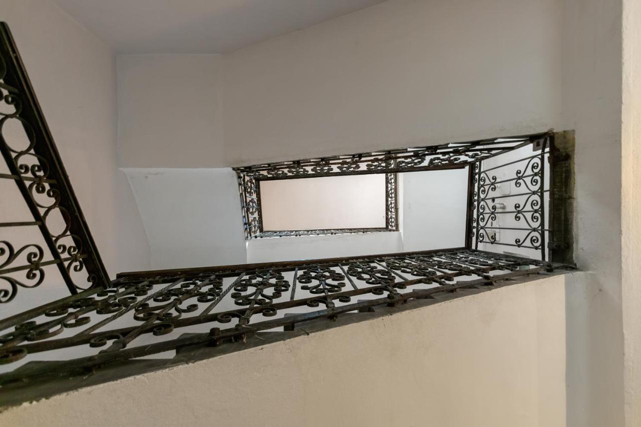 Spacious & Stylish Apartment In Downtown Budapest Ngoại thất bức ảnh