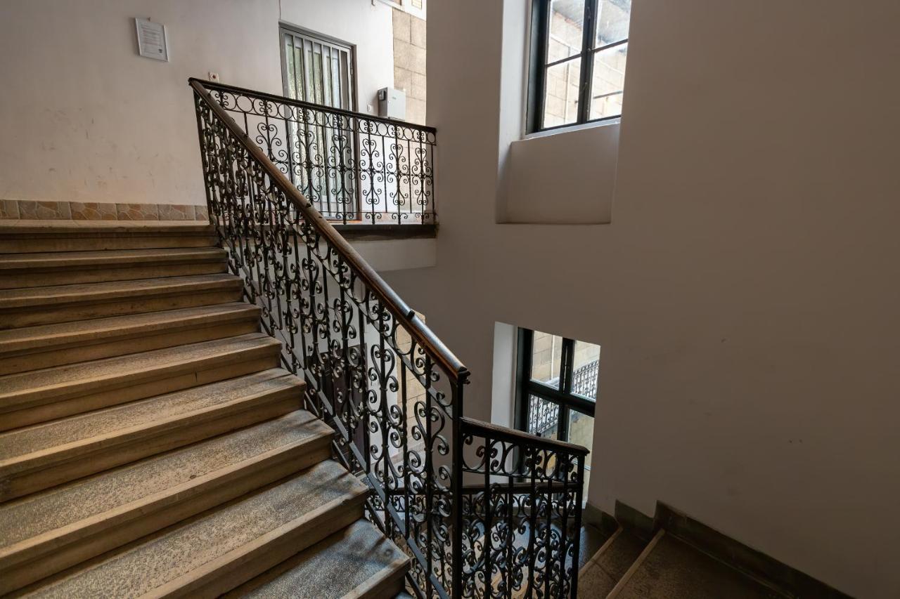 Spacious & Stylish Apartment In Downtown Budapest Ngoại thất bức ảnh