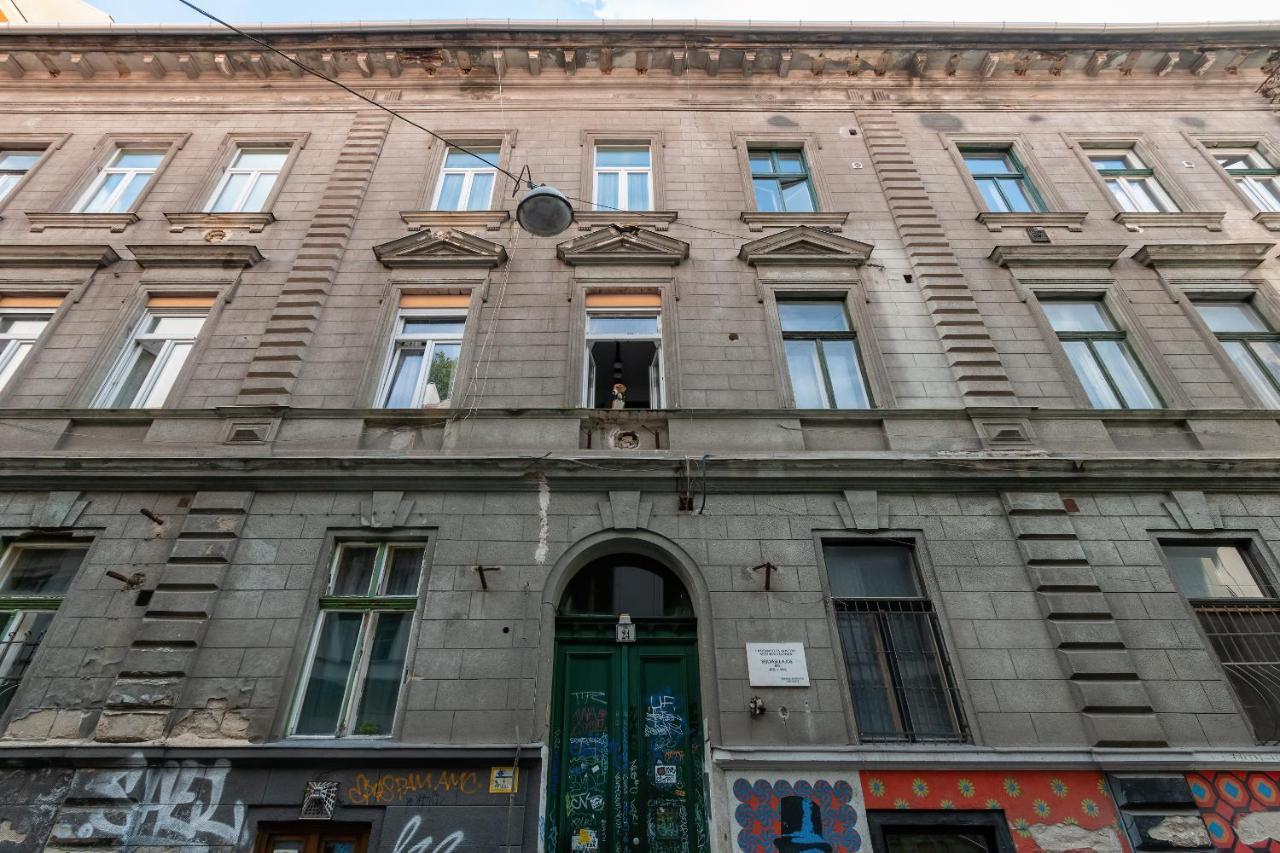 Spacious & Stylish Apartment In Downtown Budapest Ngoại thất bức ảnh