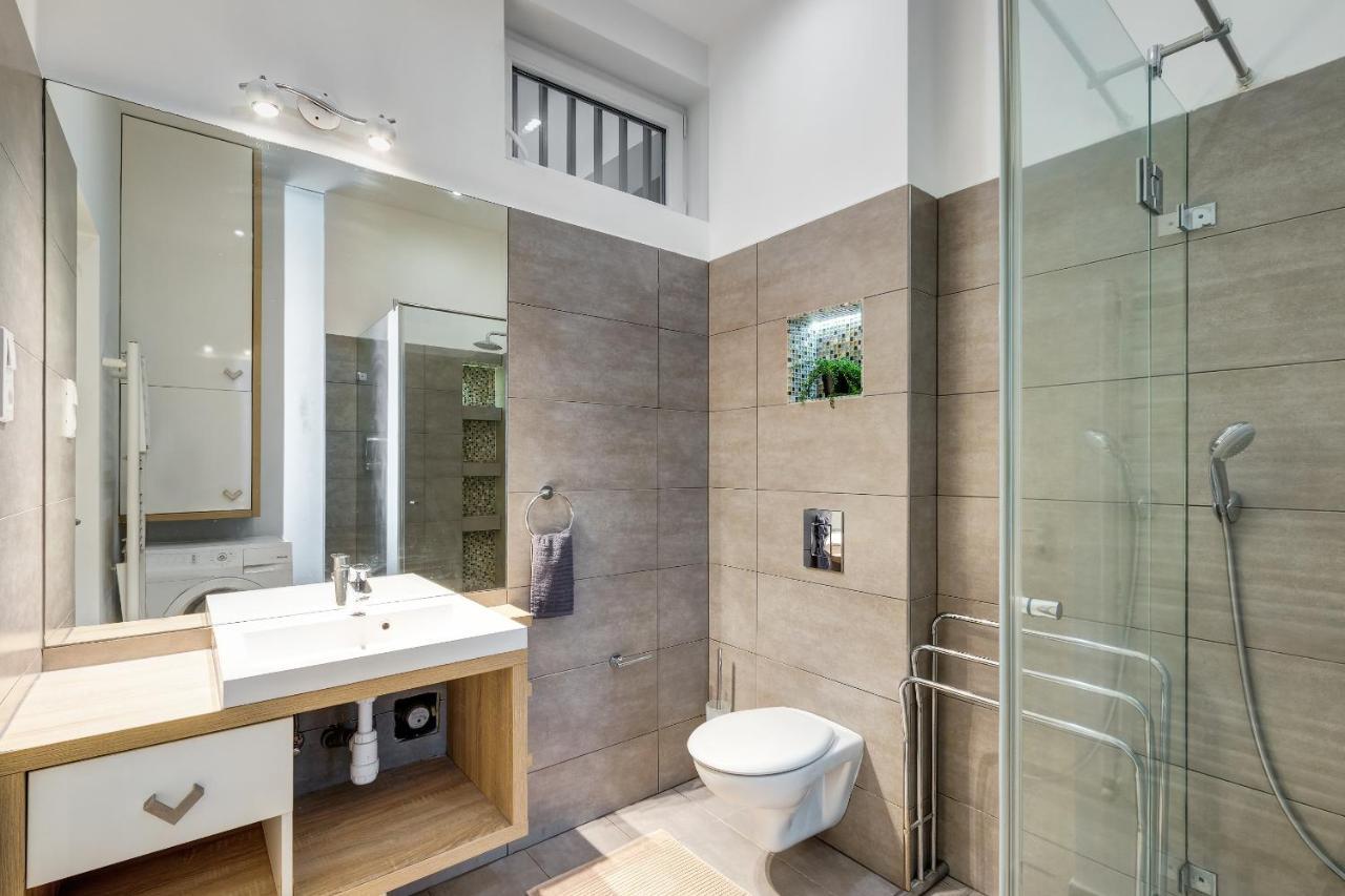 Spacious & Stylish Apartment In Downtown Budapest Ngoại thất bức ảnh