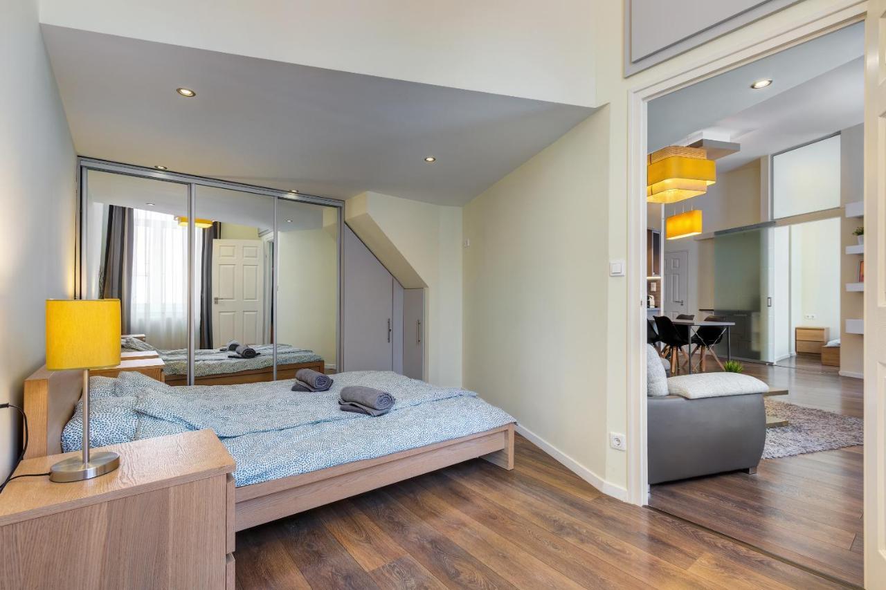 Spacious & Stylish Apartment In Downtown Budapest Ngoại thất bức ảnh