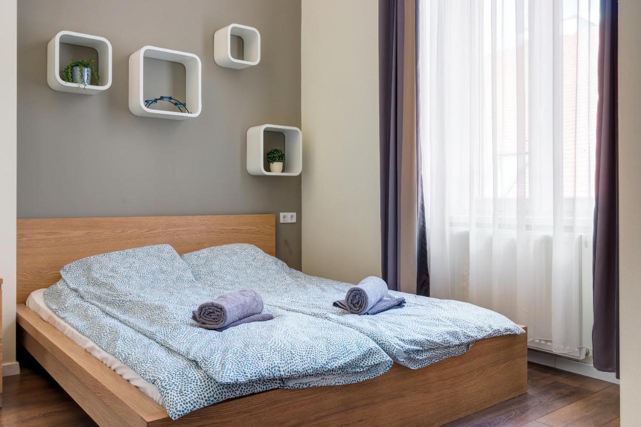 Spacious & Stylish Apartment In Downtown Budapest Ngoại thất bức ảnh